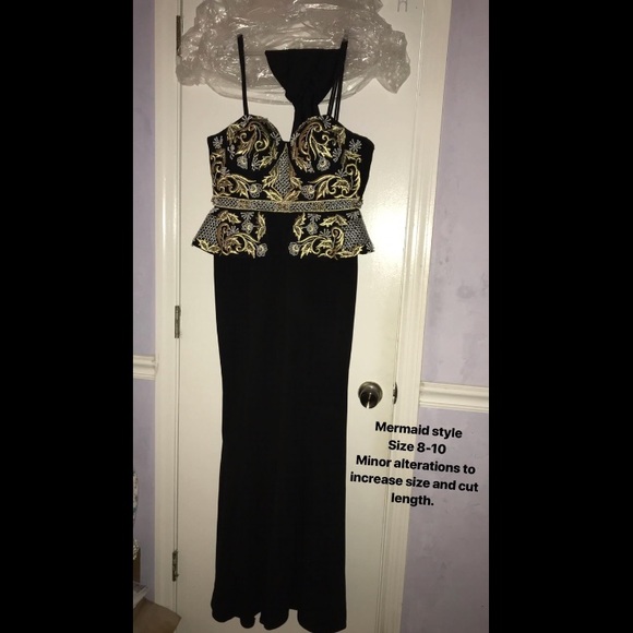 Dresses & Skirts - Prom Dress